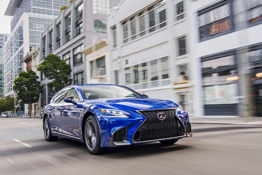  Lexus LS500 F-Sport 2017 года  (NA) (фото 41 из 66)